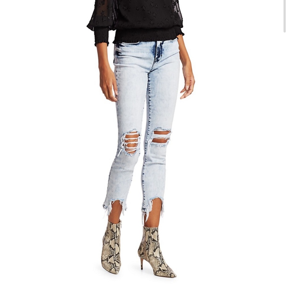 Lagence Acid Wash Destroyed Denim. Cropped look. Size 27